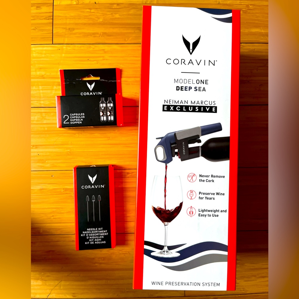 CORAVIN Wine Preservation System with 3 needles and 2 capsules included